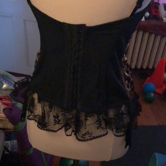 Agent Provocateur lingerie - Picture 4 of 5